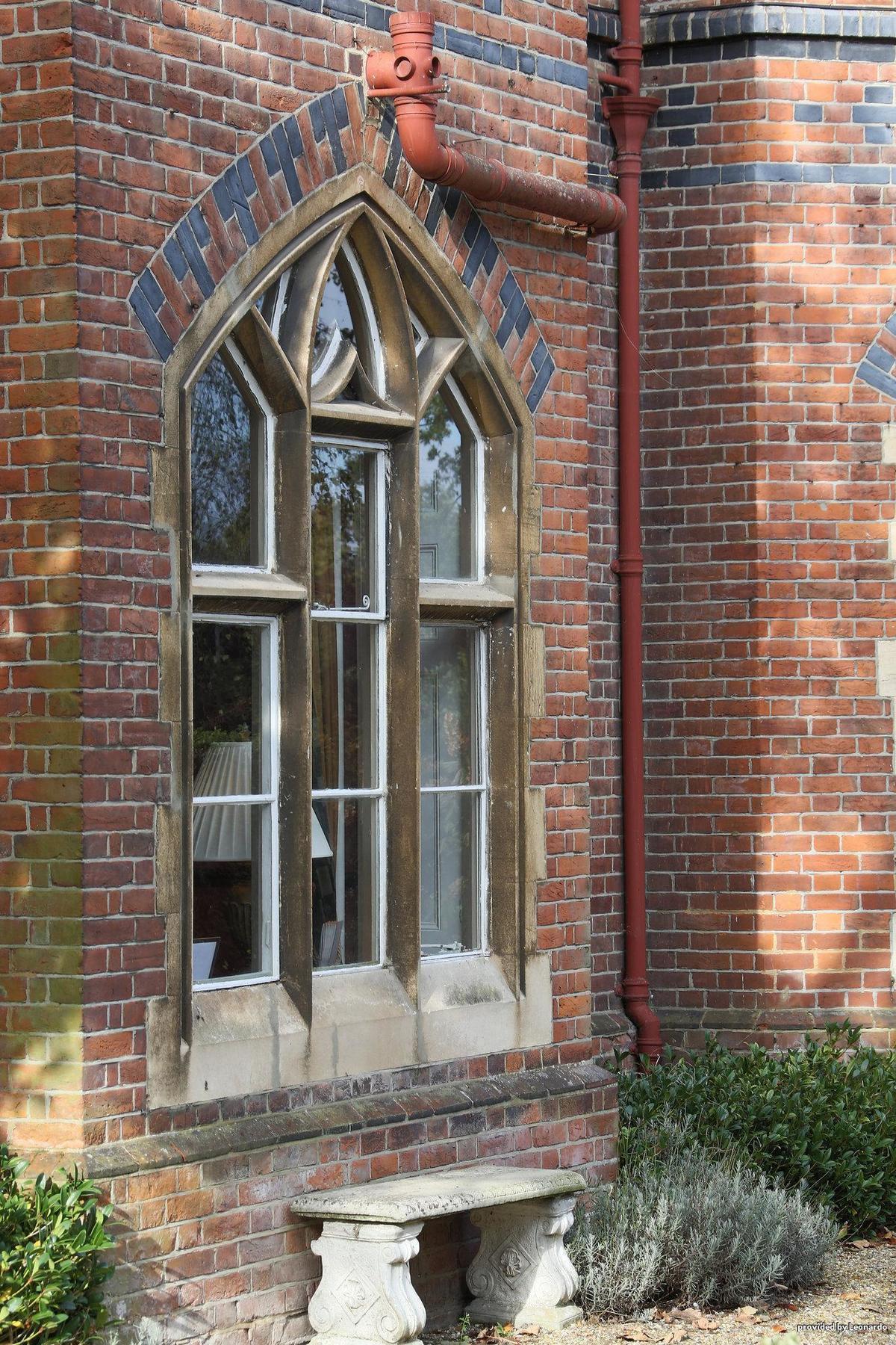 Western Abbots Barton Canterbury