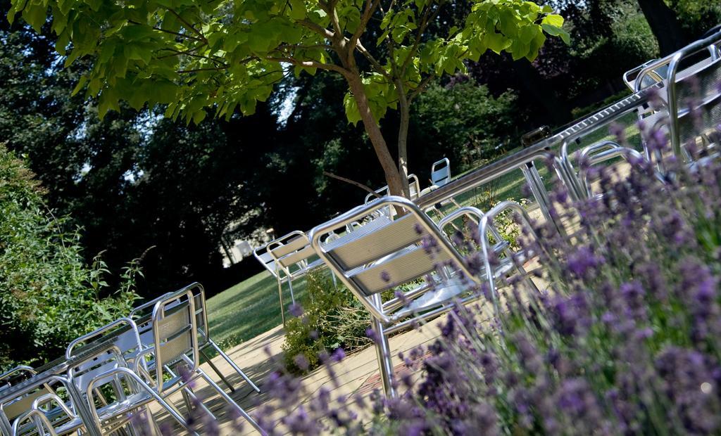 Western Abbots Barton 3* Canterbury